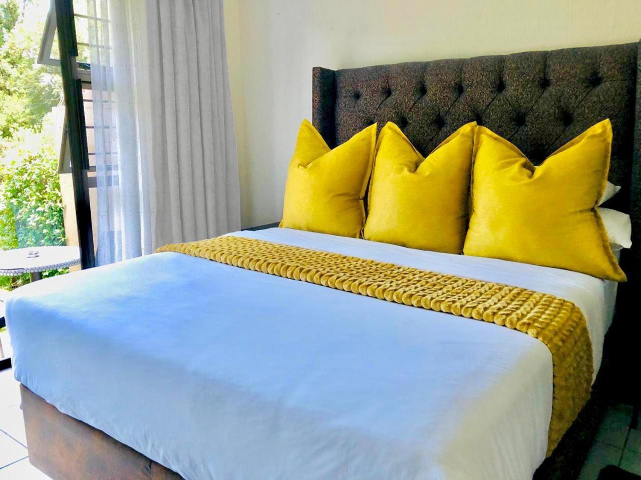 Sand River Guest House Johannesburg Buitenkant foto